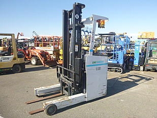 Forklift