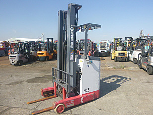 Forklift