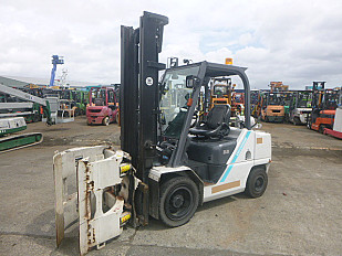 Forklift