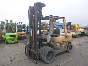 Forklift