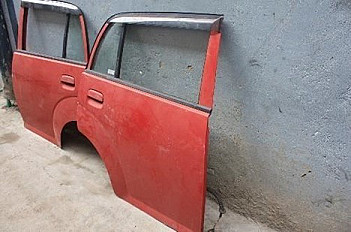 Suzuki Alto Door