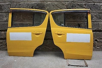 Suzuki Alto Door