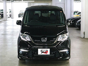 Honda STEP WGN 