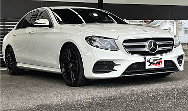 Mercedes E-CLASS 