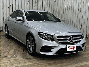 Mercedes E-CLASS 